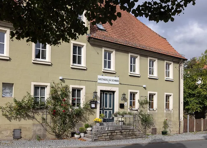 Zum Schwan 2*