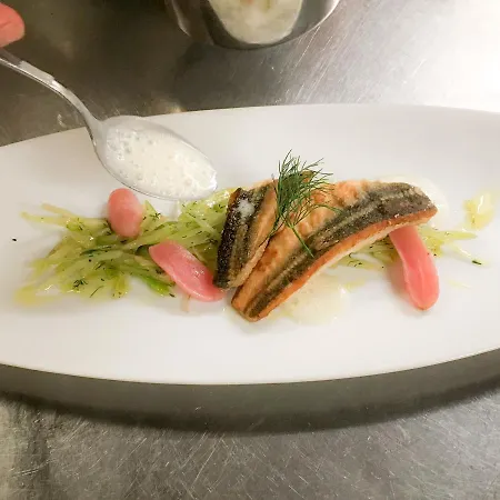 Zum Schwan Otel Castell